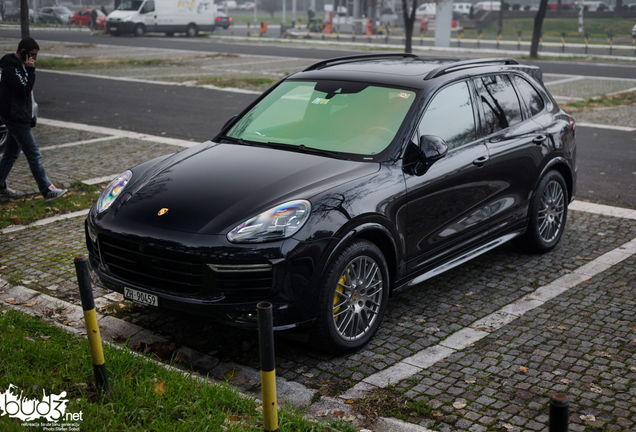 Porsche 958 Cayenne Turbo S MkII