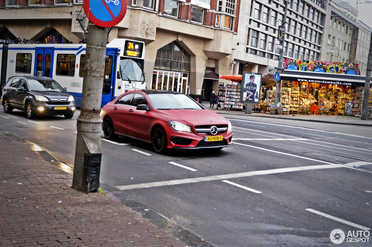 Mercedes-Benz CLA 45 AMG C117