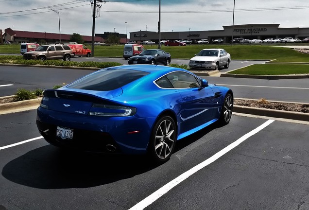 Aston Martin V8 Vantage S