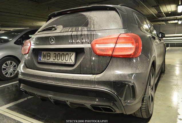 Mercedes-AMG GLA 45 X156