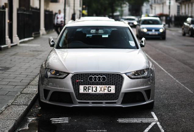 Audi RS4 Avant B8