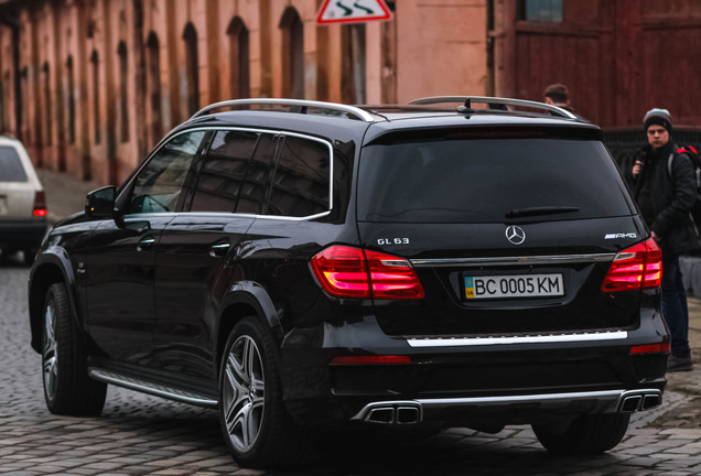 Mercedes-Benz GL 63 AMG X166