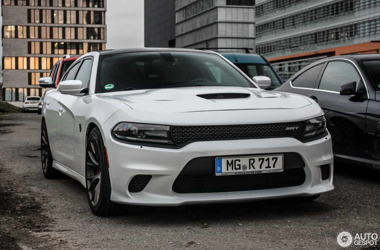 Dodge Charger SRT Hellcat