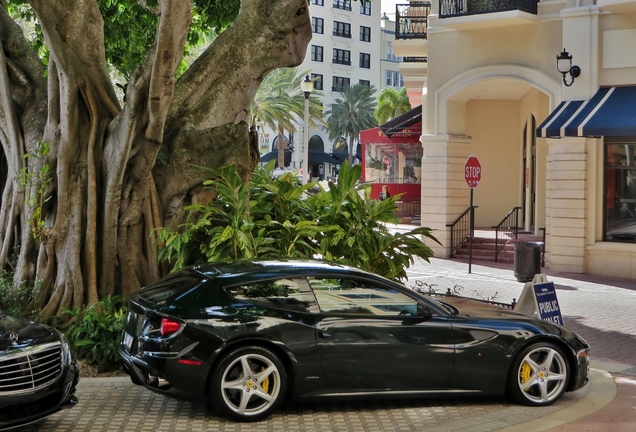 Ferrari FF