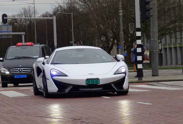 McLaren 570S