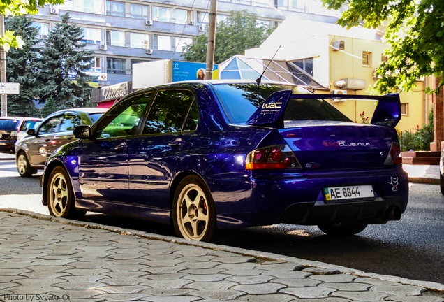 Mitsubishi Lancer Evolution IX