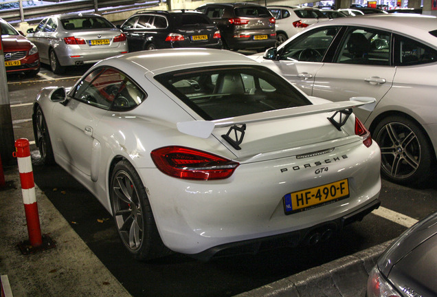 Porsche 981 Cayman GT4