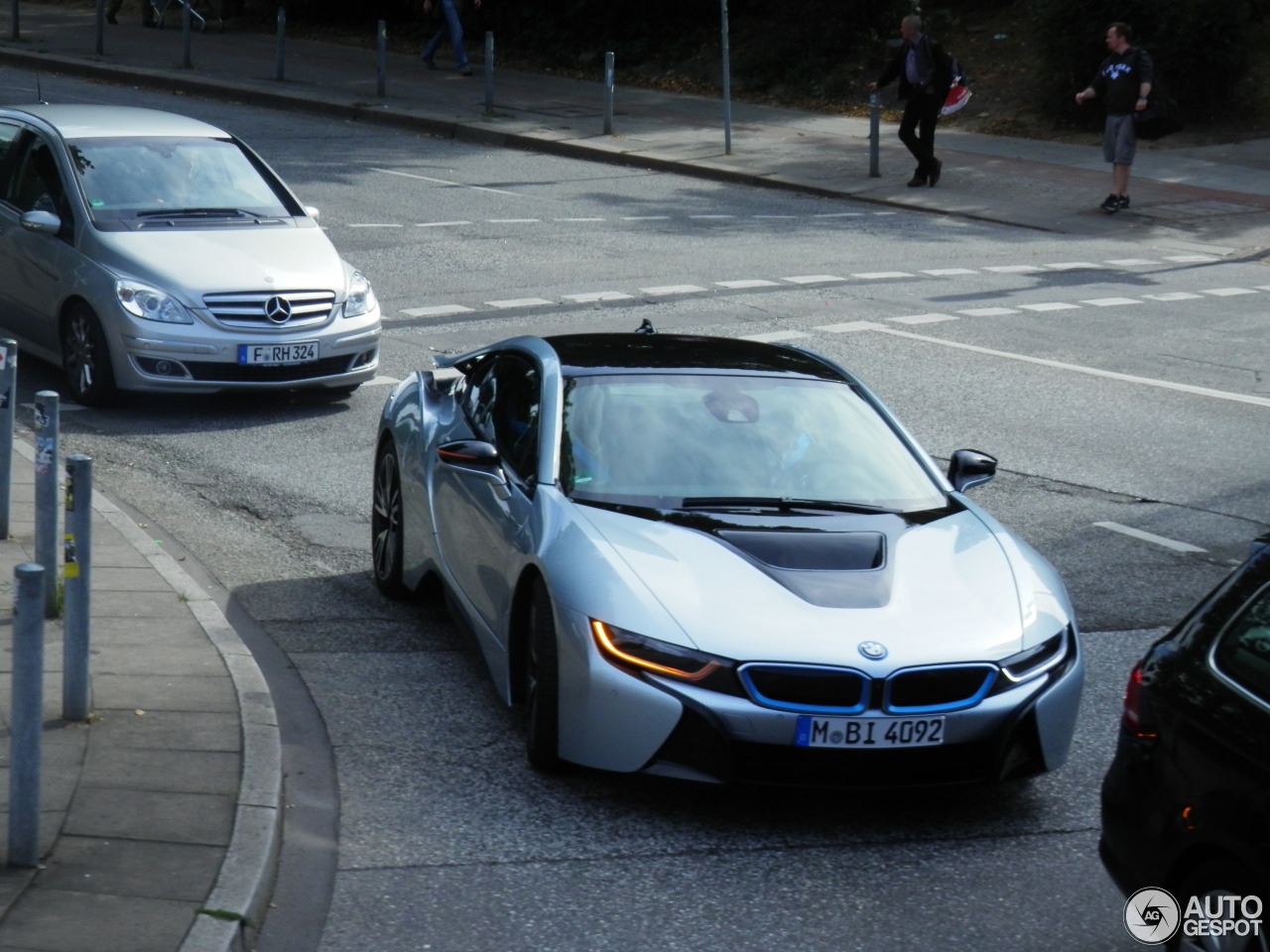 BMW i8