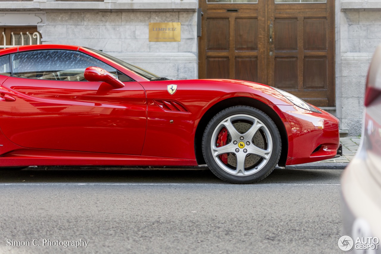 Ferrari California