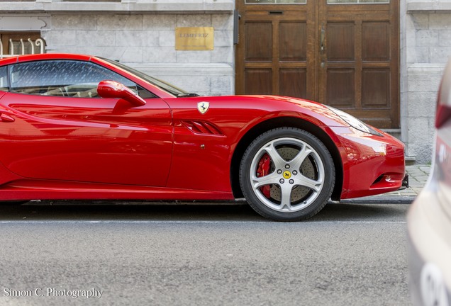 Ferrari California