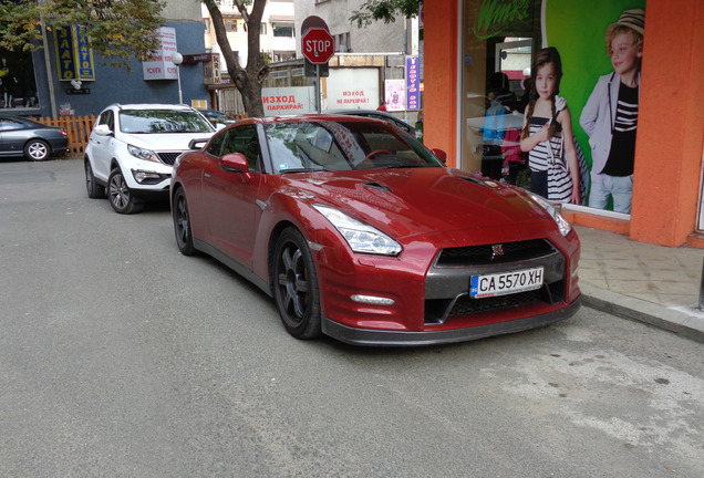 Nissan GT-R 2016 Black Edition