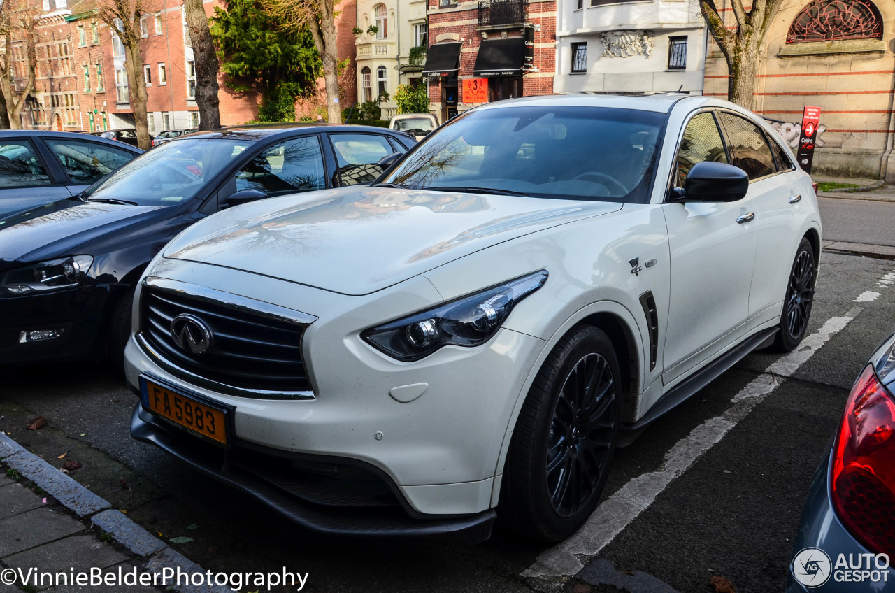 Infiniti FX Sebastian Vettel Version