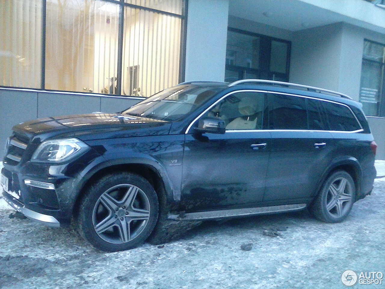 Mercedes-Benz GL 63 AMG X166