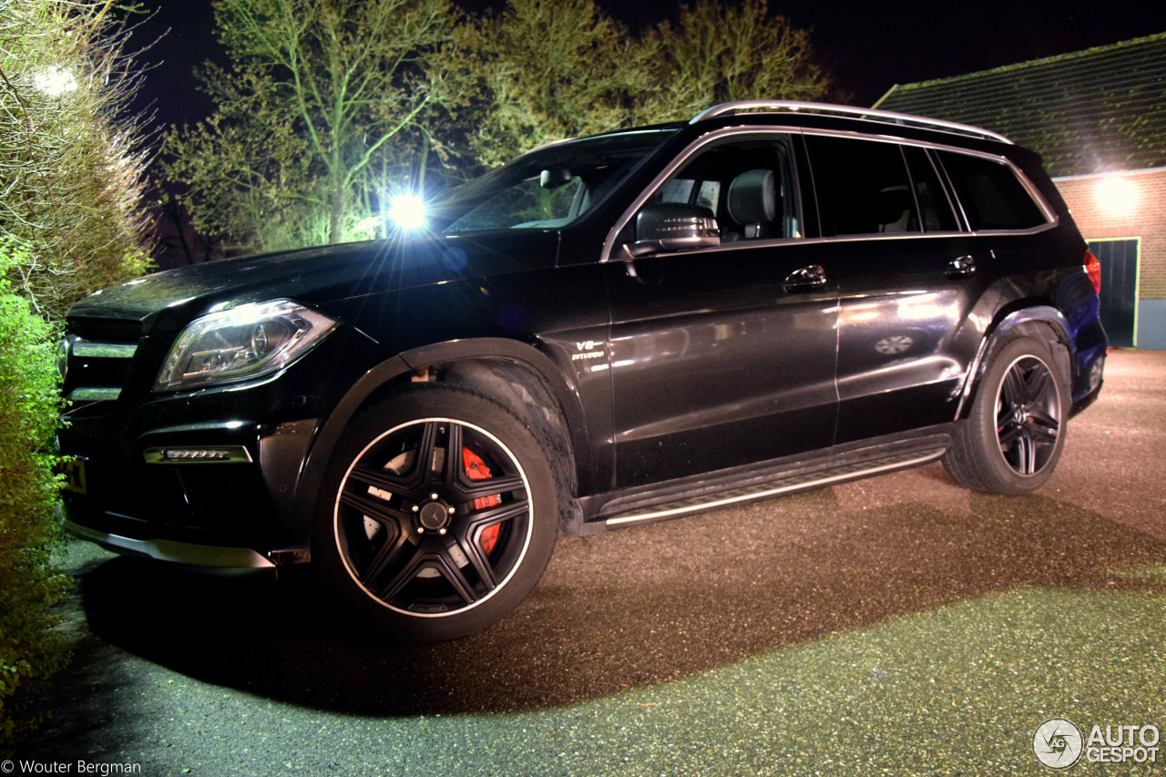 Mercedes-Benz GL 63 AMG X166