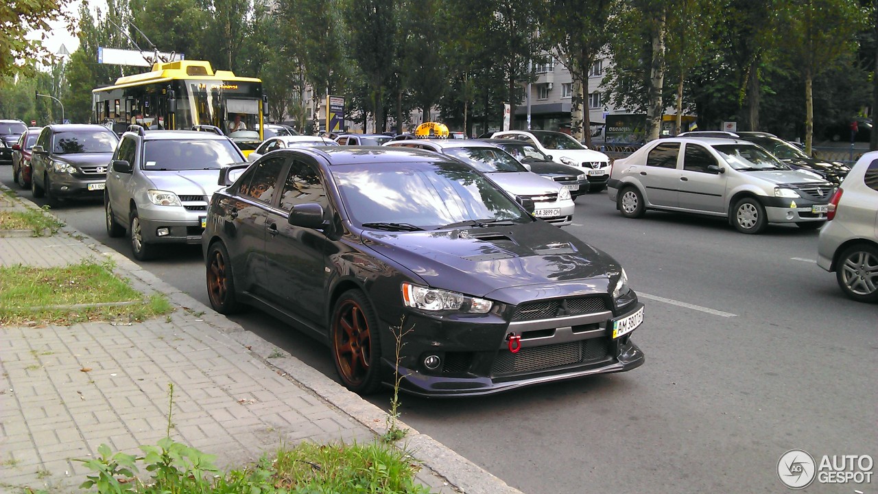 Mitsubishi Lancer Evolution X