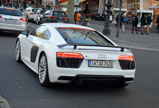 Audi R8 V10 Plus 2015