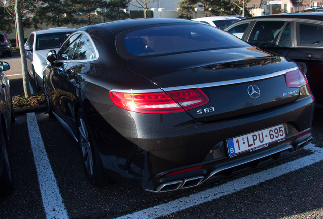 Mercedes-Benz S 63 AMG Coupé C217