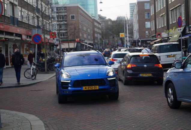 Porsche 95B Macan Turbo