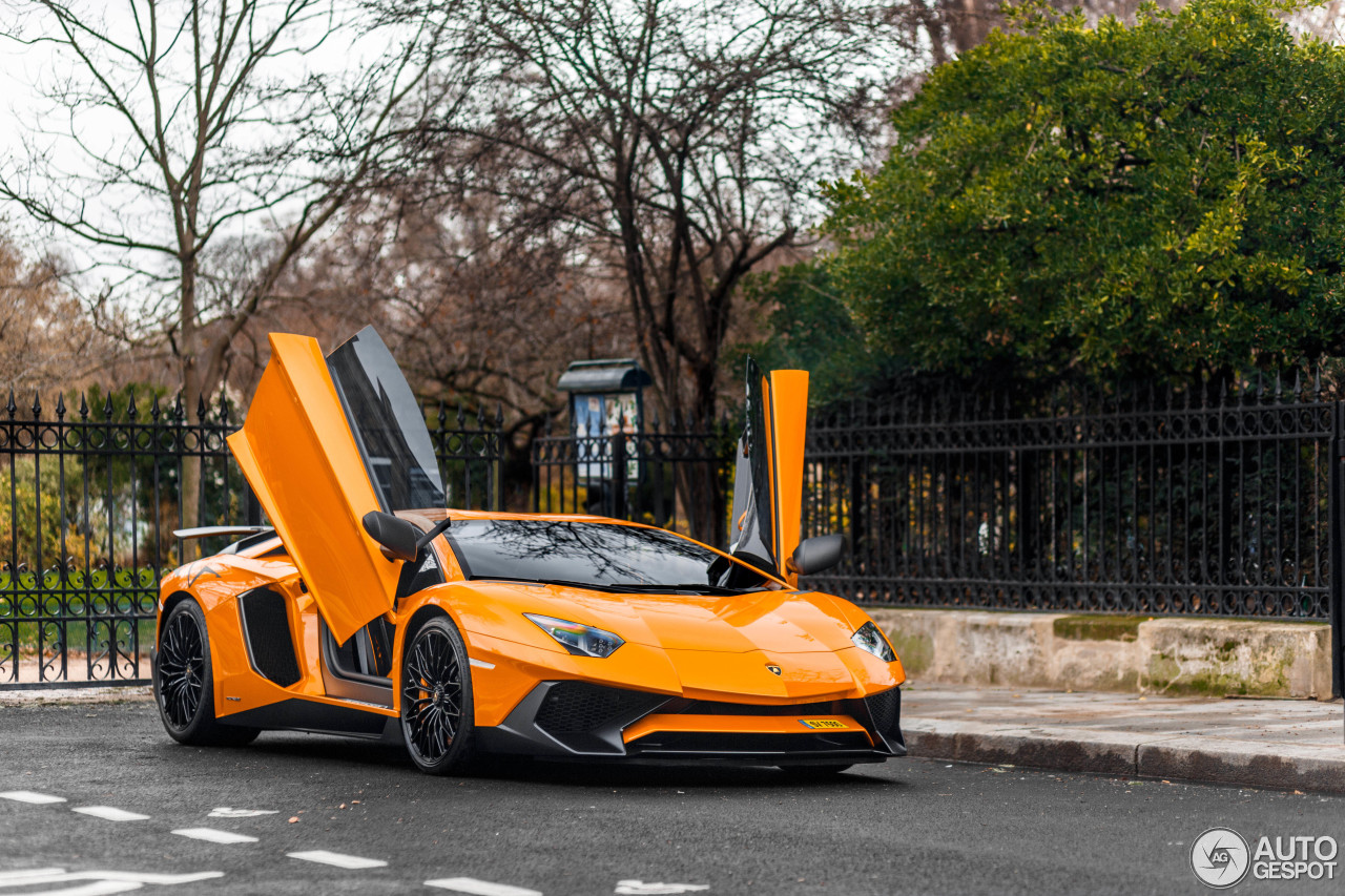 Lamborghini Aventador LP750-4 SuperVeloce