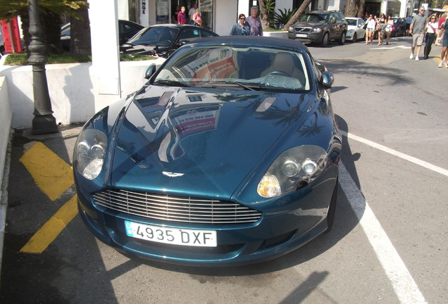 Aston Martin DB9 Volante