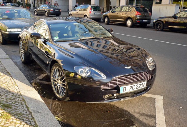 Aston Martin V8 Vantage