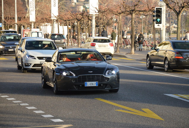 Aston Martin V8 Vantage S