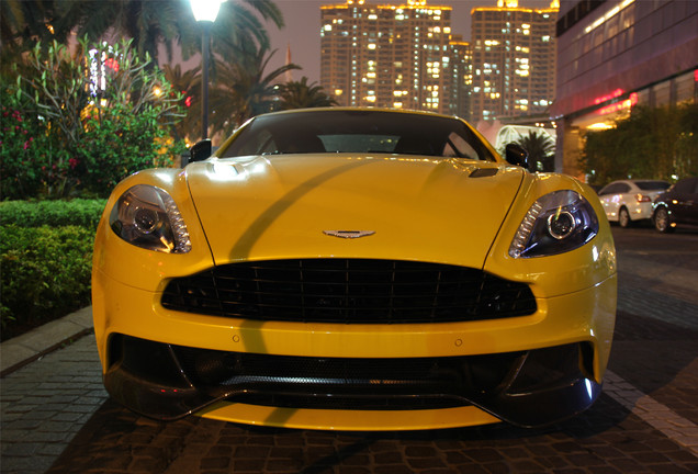 Aston Martin Vanquish 2013