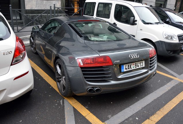 Audi R8