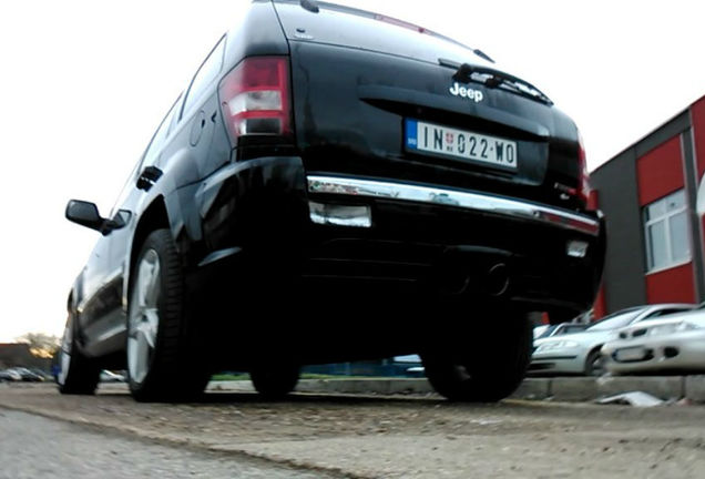 Jeep Grand Cherokee SRT-8 2005