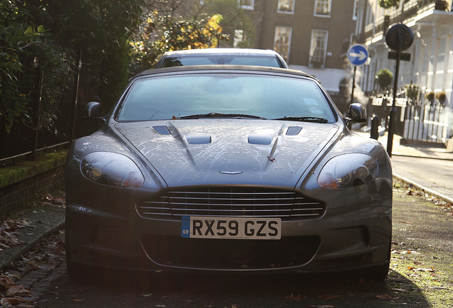 Aston Martin DBS Volante