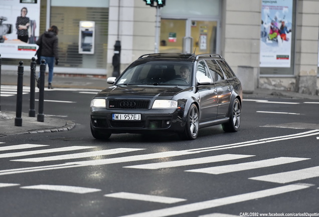 Audi RS6 Avant C5