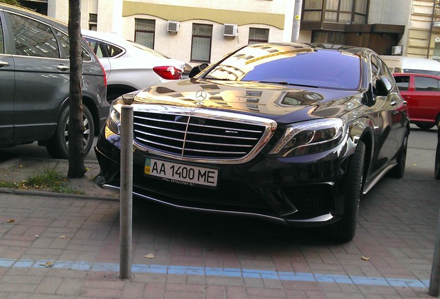 Mercedes-Benz S 63 AMG V222