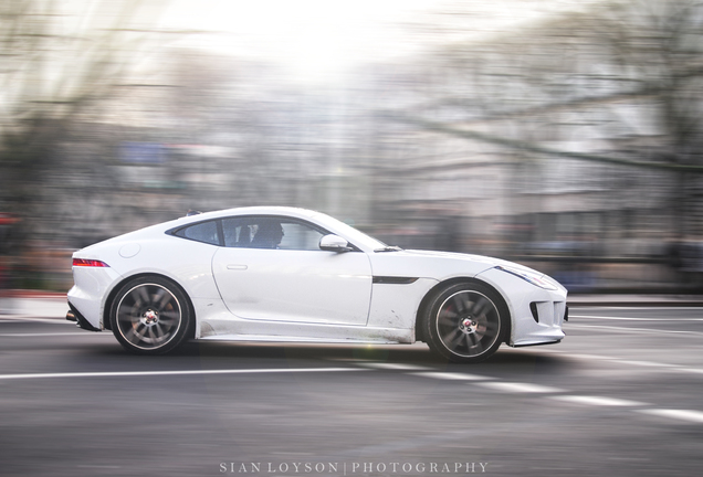 Jaguar F-TYPE R AWD Coupé