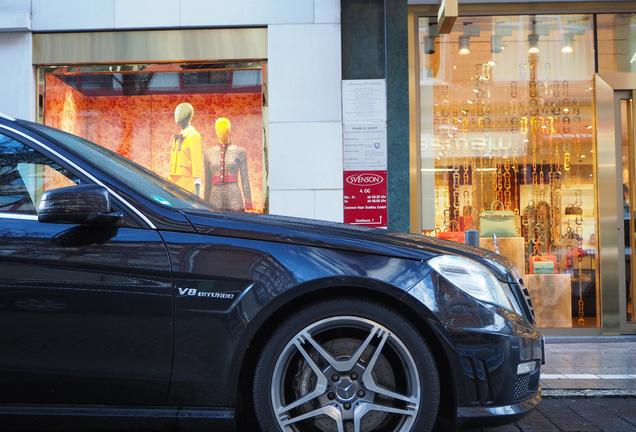 Mercedes-Benz E 63 AMG S212 V8 Biturbo