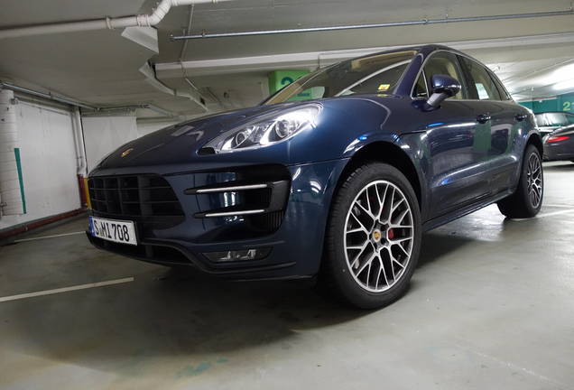 Porsche 95B Macan Turbo