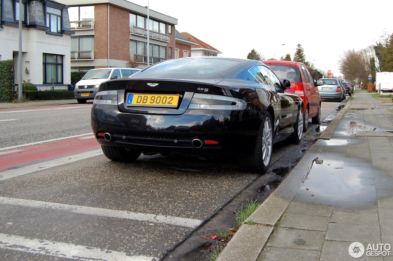 Aston Martin DB9