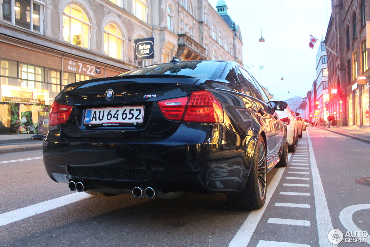 BMW M3 E90 Sedan 2009