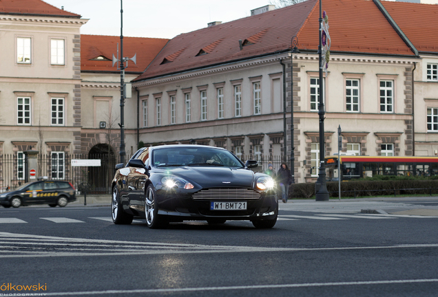 Aston Martin DB9