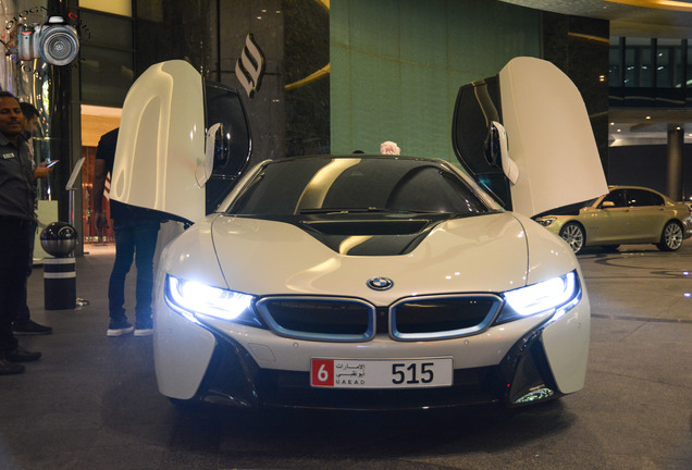 BMW i8