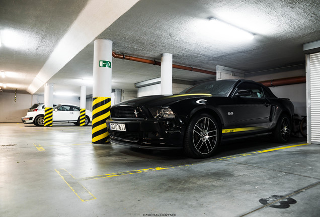 Ford Mustang GT California Special Convertible 2013