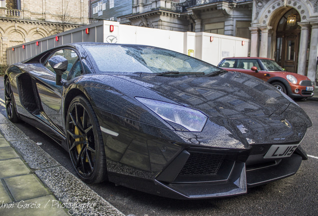 Lamborghini Aventador LP700-4