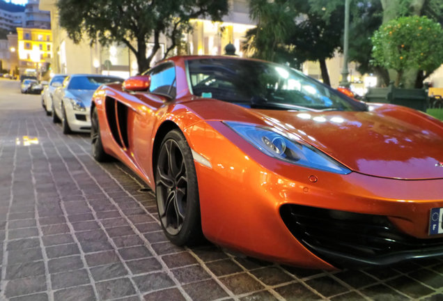 McLaren 12C