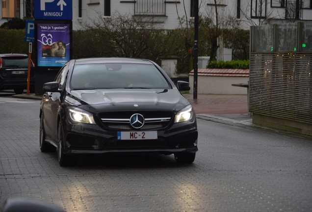 Mercedes-Benz CLA 45 AMG C117