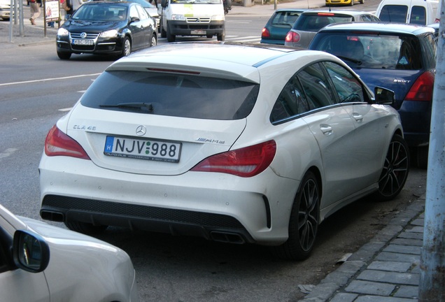 Mercedes-Benz CLA 45 AMG Shooting Brake