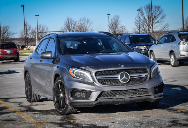 Mercedes-Benz GLA 45 AMG X156