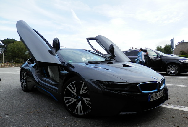 BMW i8