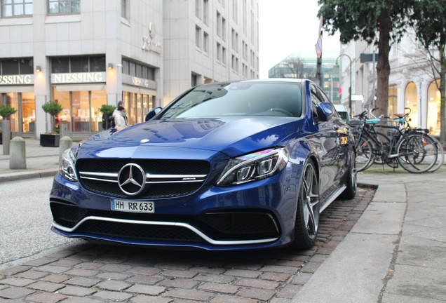 Mercedes-AMG C 63 S W205