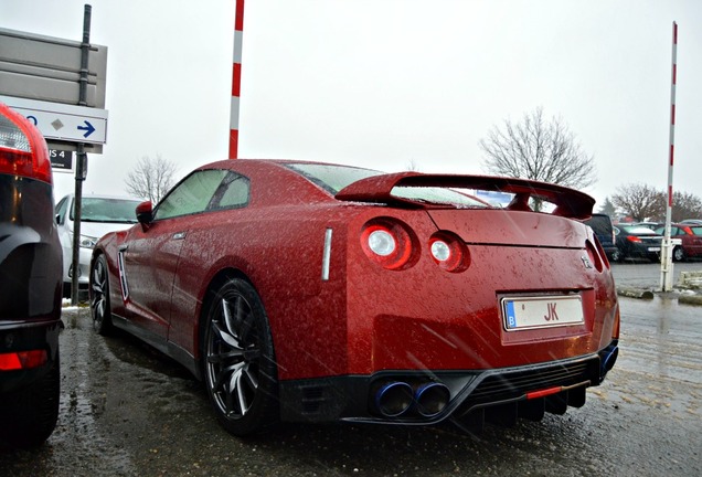 Nissan GT-R 2014