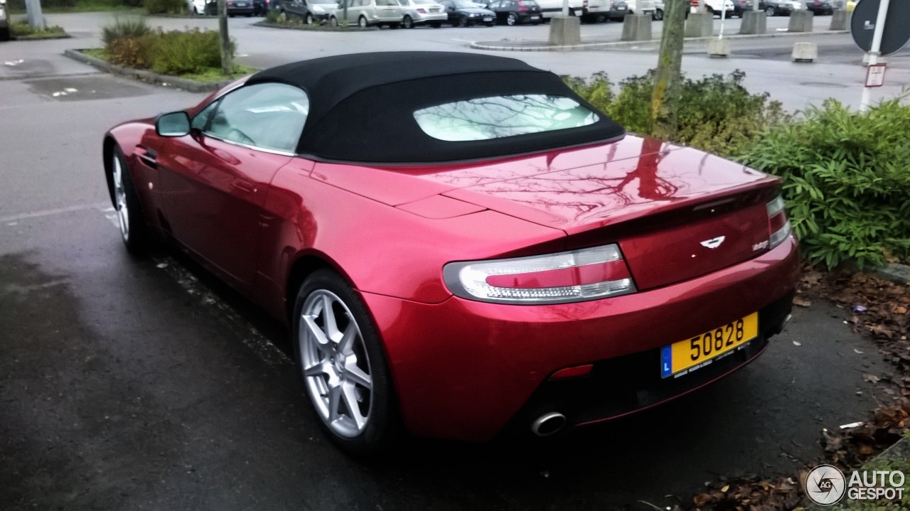 Aston Martin V8 Vantage Roadster