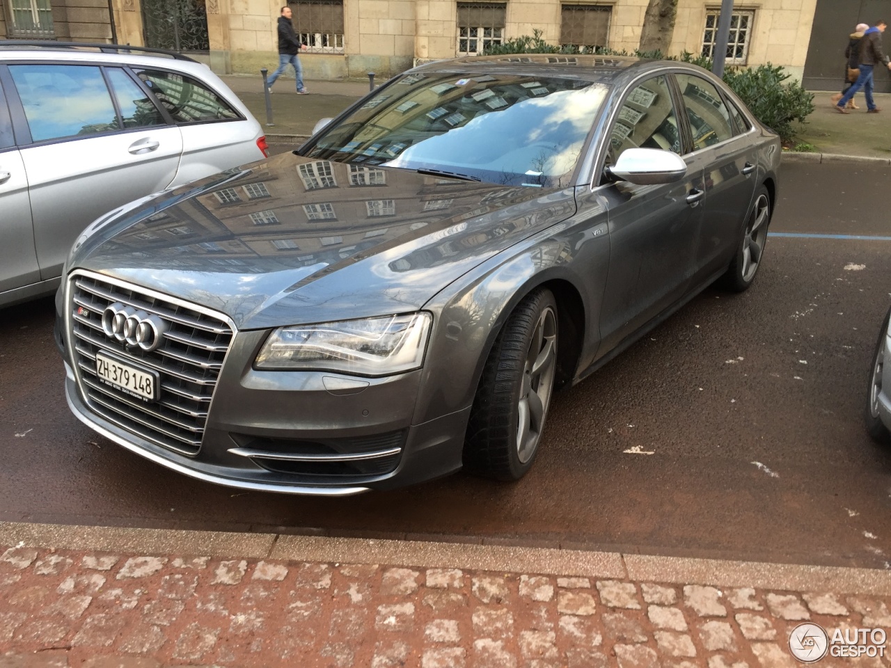 Audi S8 D4